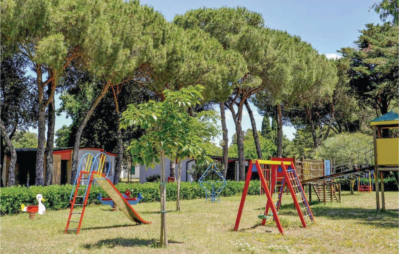 Italy Village Baia Domizia Exteriör bild