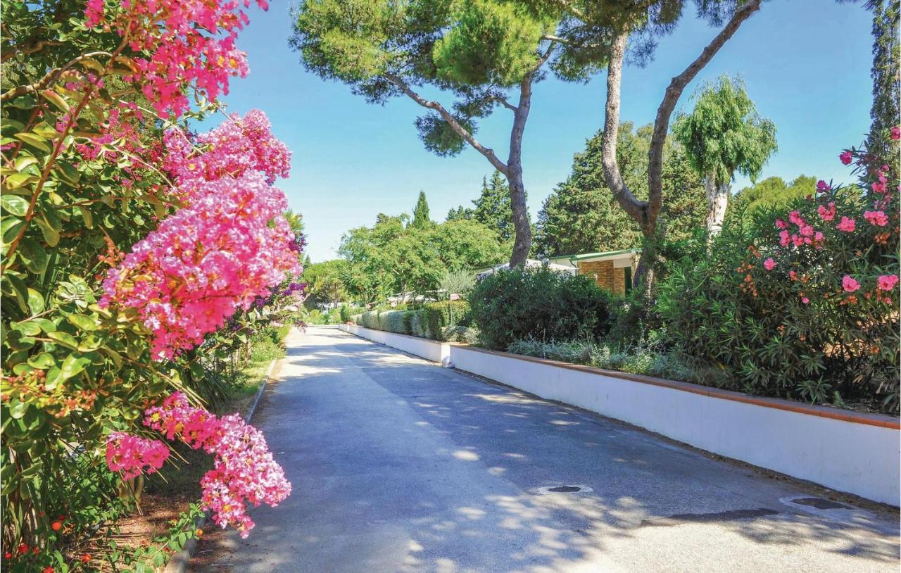 Italy Village Baia Domizia Exteriör bild
